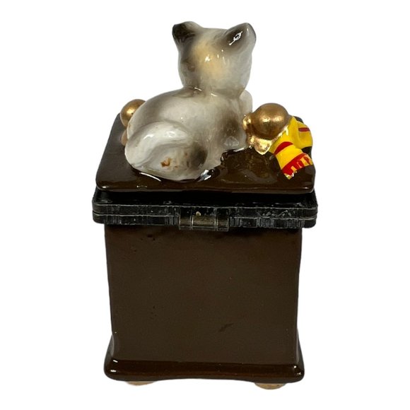 Porcelain Cat Clock Box - Picture 3 of 6